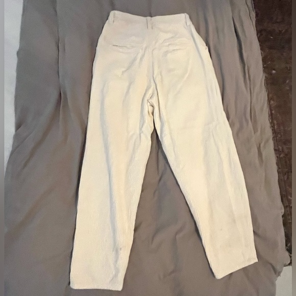 Free People - white corduroy pants - Picture 2 of 3